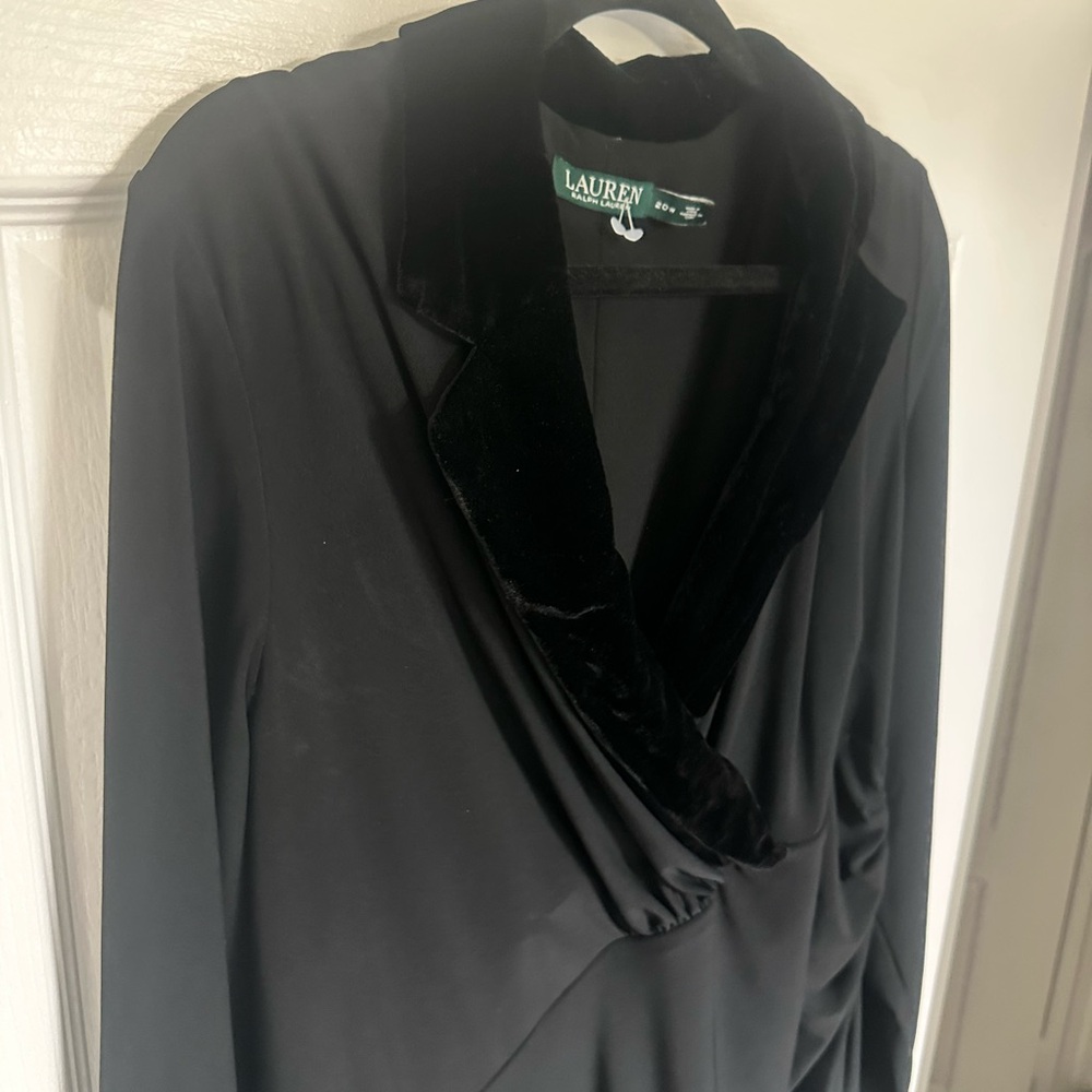 Lauren Ralph Lauren black dress with velvet shawl collar & long sleeves.